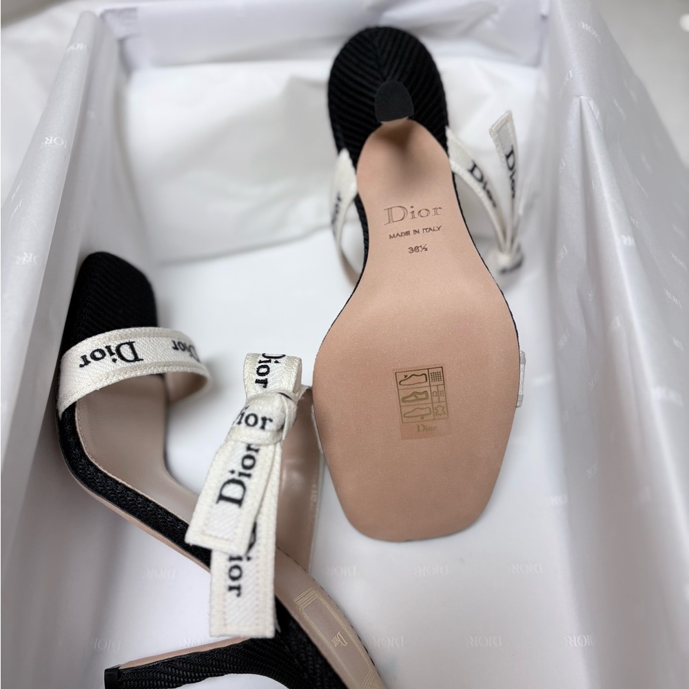 Heeled Sandal with J'Adior Straps - Picture 4 of 9